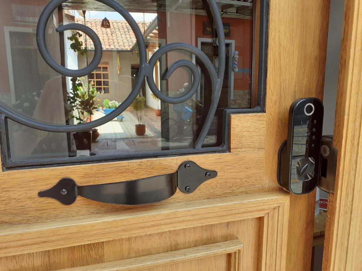Hostal Suite Le Fabrique Cuenca Eksteriør billede