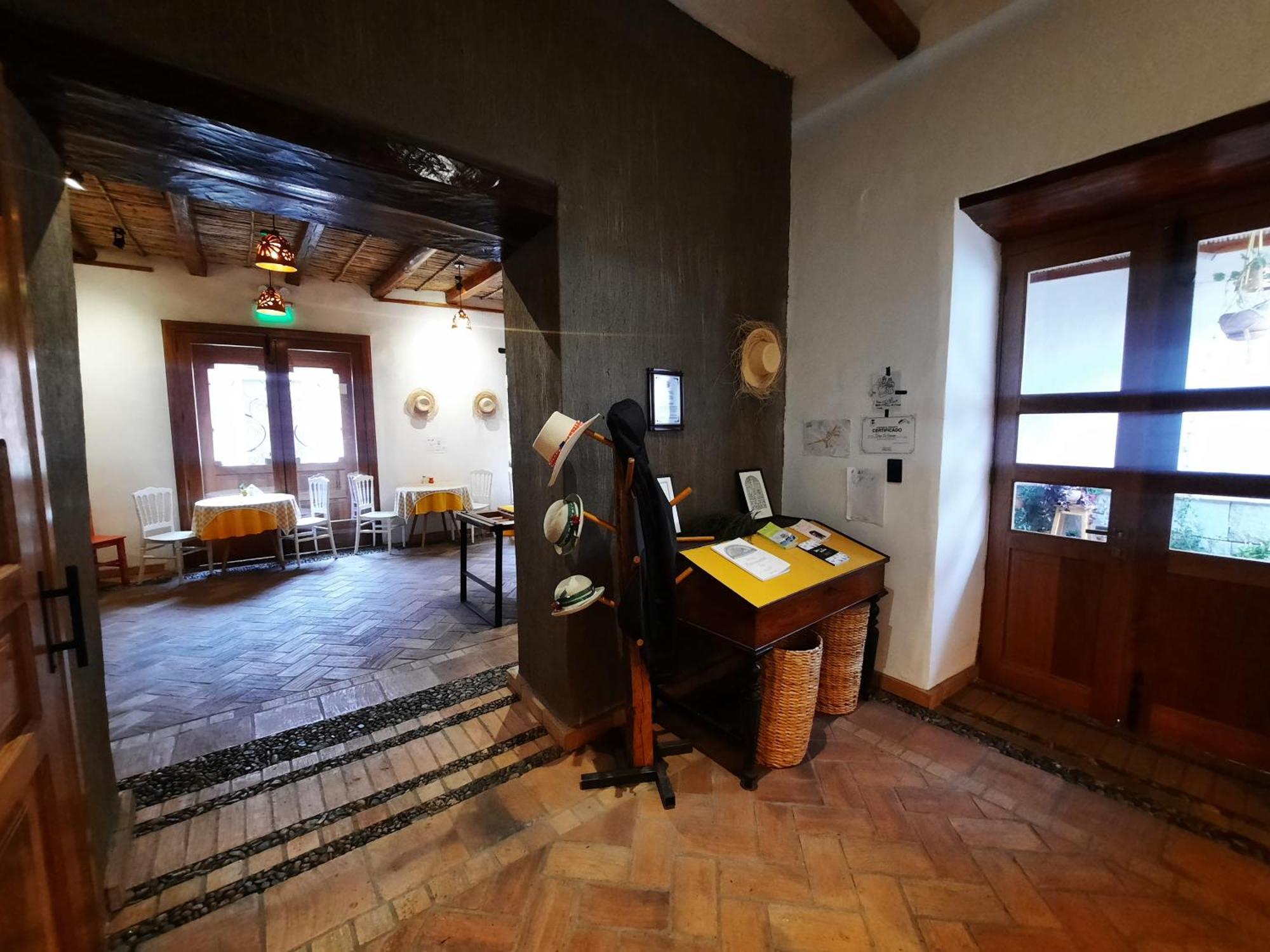 Hostal Suite Le Fabrique Cuenca Eksteriør billede